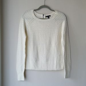 American Eagle Outfitters soft thin sweater